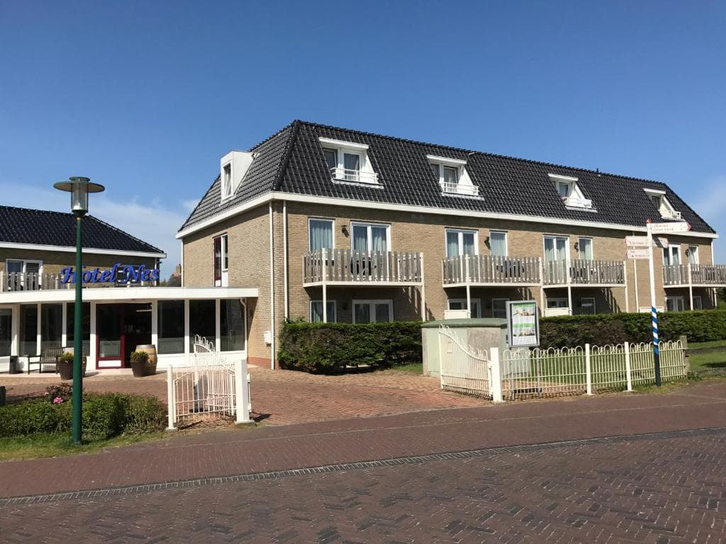 Hotel Nes_2